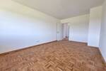 Frisch renovierte 3-Zimmerwohnung mit wunderschönem Bergblick