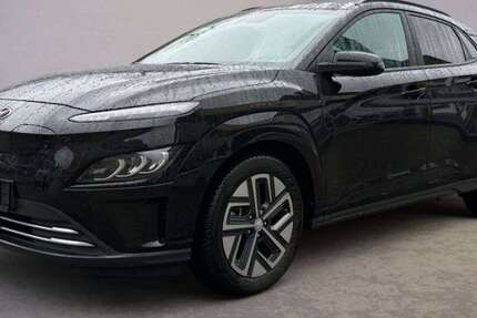 Hyundai KONA 21.176 km 23.490 &euro; Velbert 42555