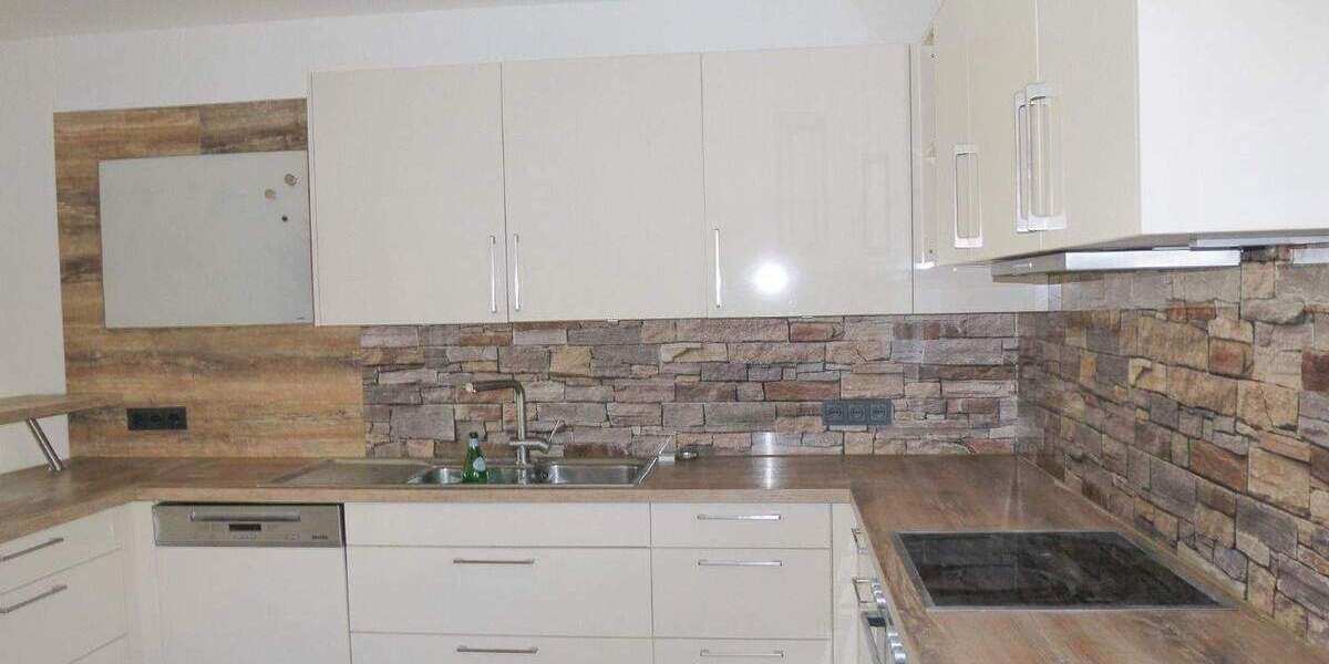 Etagenwohnung Engelskirchen Schnellenbach - 5 Zimmer, 200 m&sup2;, 1.850&euro; | Angebot:26656736