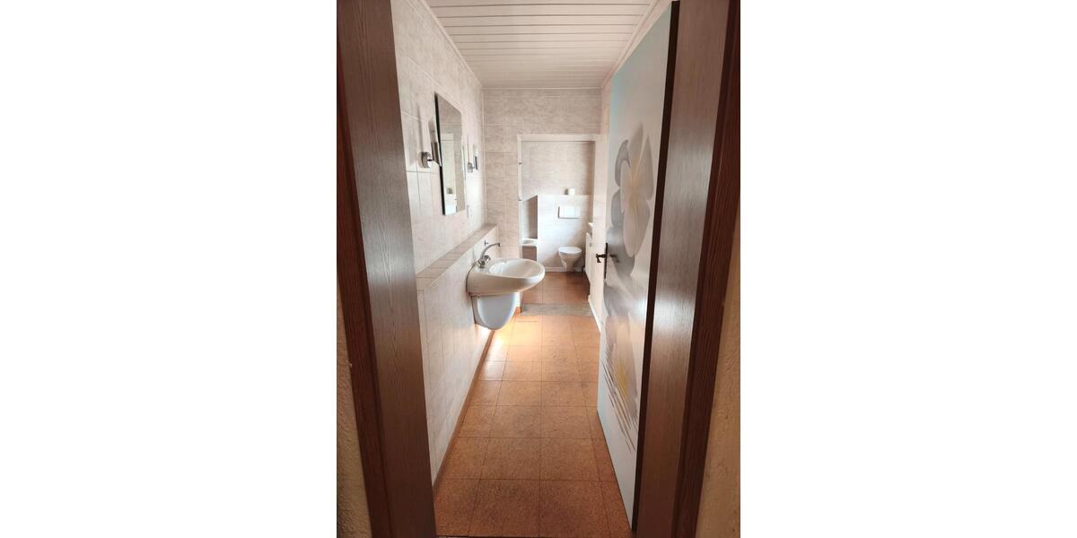 Einfamilienhaus Simmern/Hunsrück Hunsrück - 6 Zimmer, 120 m&sup2;, 160.000&euro; | Angebot:27093855