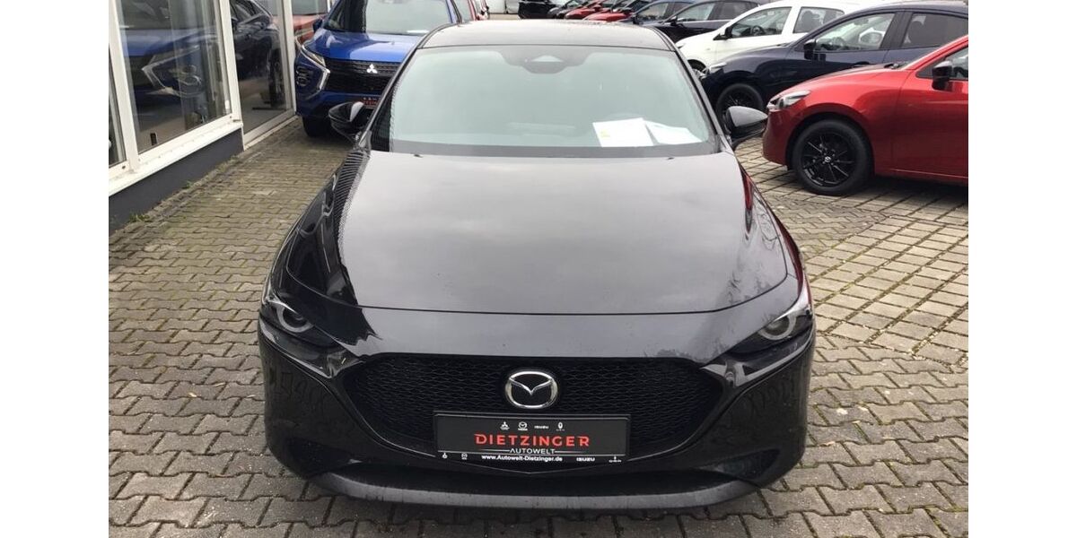 Mazda 3 7.965 km 28.990 &euro; Landshut 84030