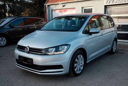 VW Touran 204.525 km 9.395 &euro; München 81249