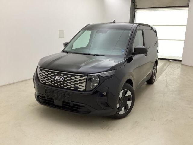 Ford Transit Courier 4.631 km 24.980 € Leipzig 04179
