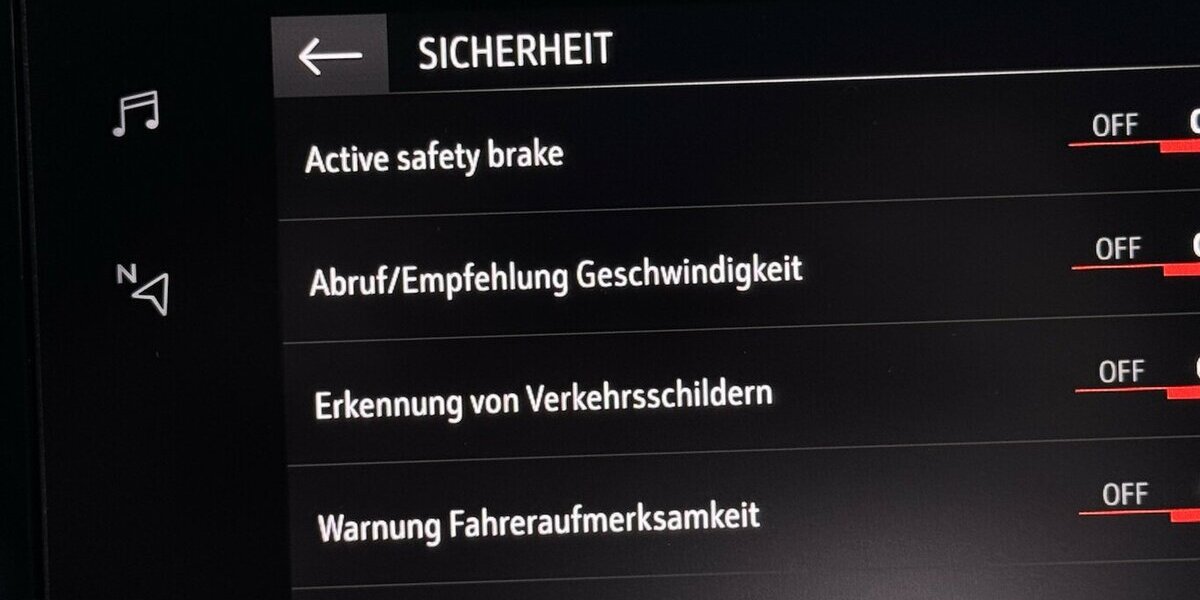 Opel Corsa 1.2 Edition Carplay Kamera Sitzheizung 46.650 km 11.440 &euro; Lich 35423