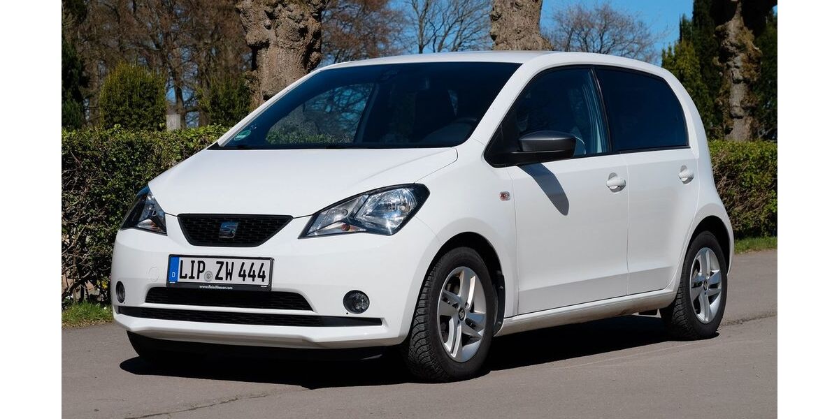 Seat Mii 23.500 km 10.300 &euro; Bad Salzuflen 32108