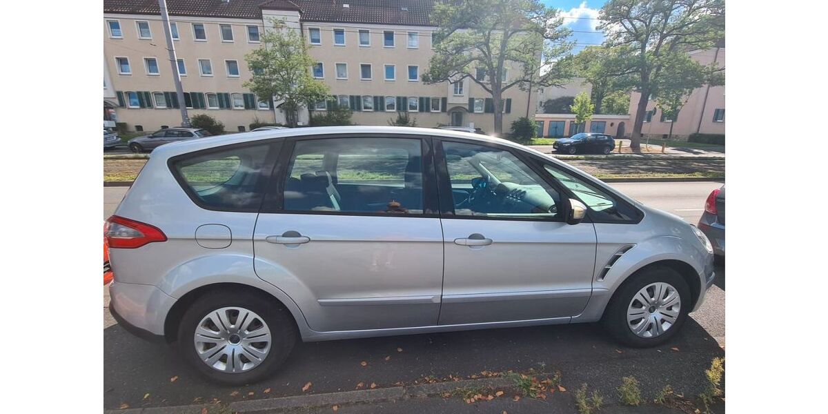 Ford S-Max 197.000 km 4.400 &euro; Würzburg 97078