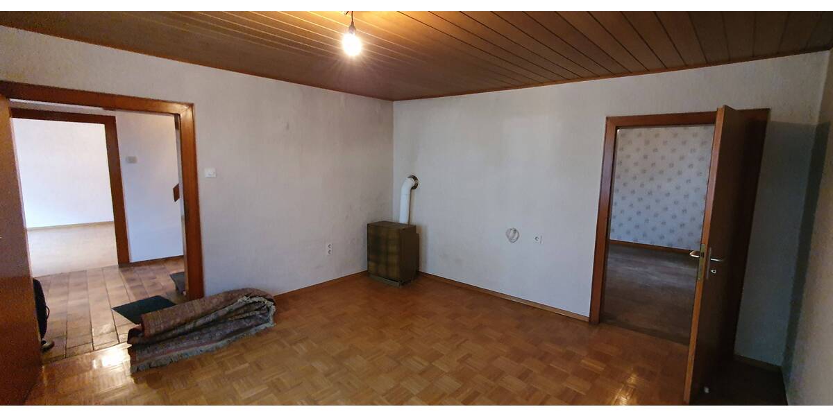 Stadtnahes Wohnen auf großem Grundstück - Viel Platz für Ihre Ideen - Einfamilienhaus Dannenberg | Angebot:26019453