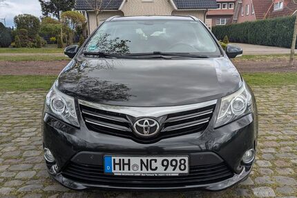 Toyota Avensis 246.415 km 5.200 &euro; Garrel 49681
