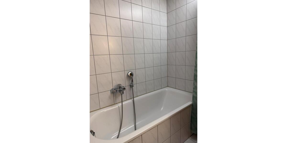 Etagenwohnung Schwerte - 2 Zimmer, 42 m&sup2;, 300&euro; | Angebot:25947673