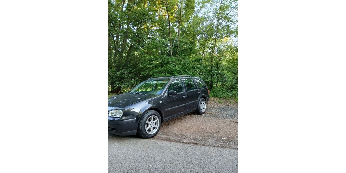 VW Golf 243.500 km 2.700 &euro; Wiesbaden 65197