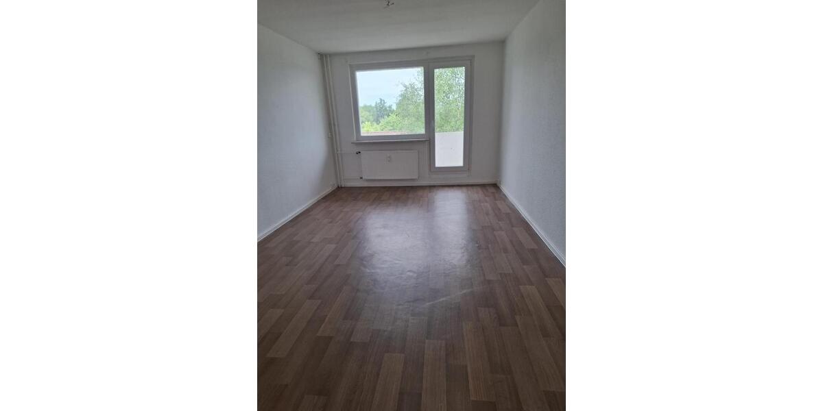 Etagenwohnung Seeland Gatersleben - 4 Zimmer, 72 m&sup2;, 279&euro; | Angebot:20747685