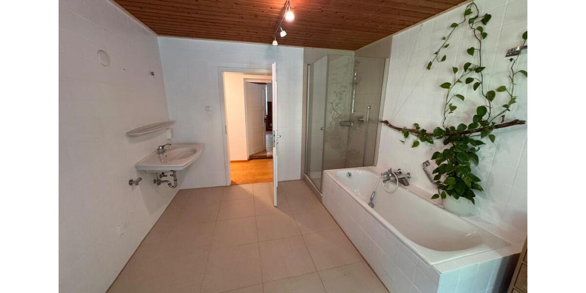 Etagenwohnung Kochel am See - 3 Zimmer, 88 m&sup2;, 1.350&euro; | Angebot:26391727