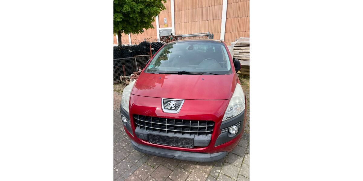 Peugeot 3008 125.000 km 5.300 &euro; Badenweiler 79410