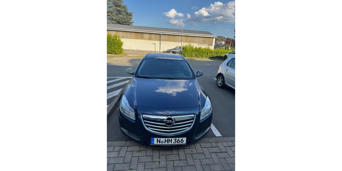 Opel Insignia 216.000 km 2.950 &euro; Nürnberg 90473