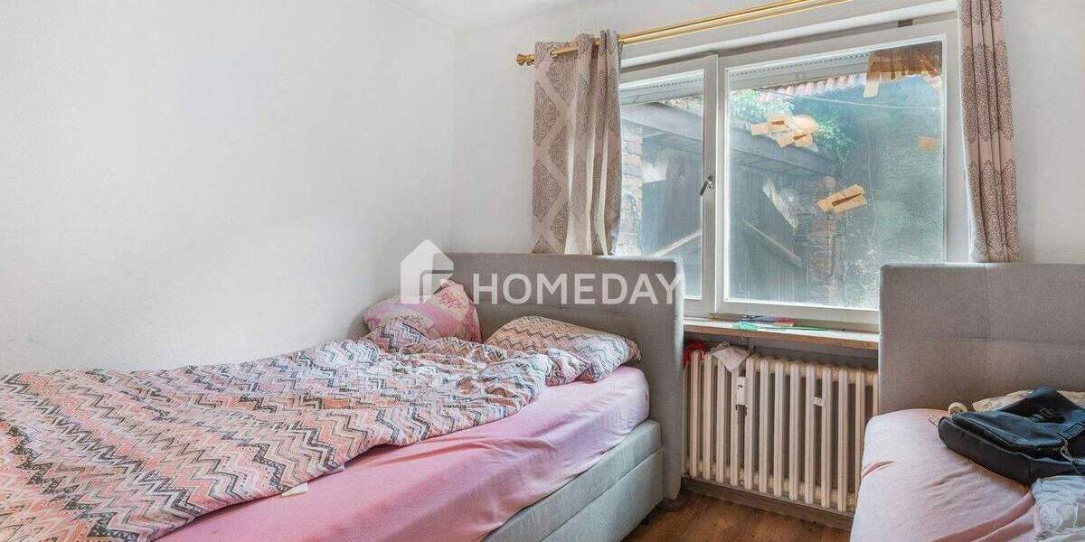 Etagenwohnung Erlabrunn - 3 Zimmer, 97 m&sup2;, 160.000&euro; | Angebot:25696137