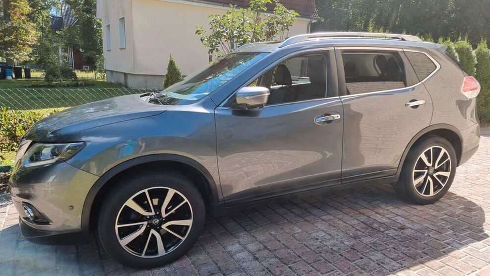 X-Trail