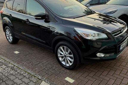 Ford Kuga 141.300 km 9.200 &euro; Oberursel 61440