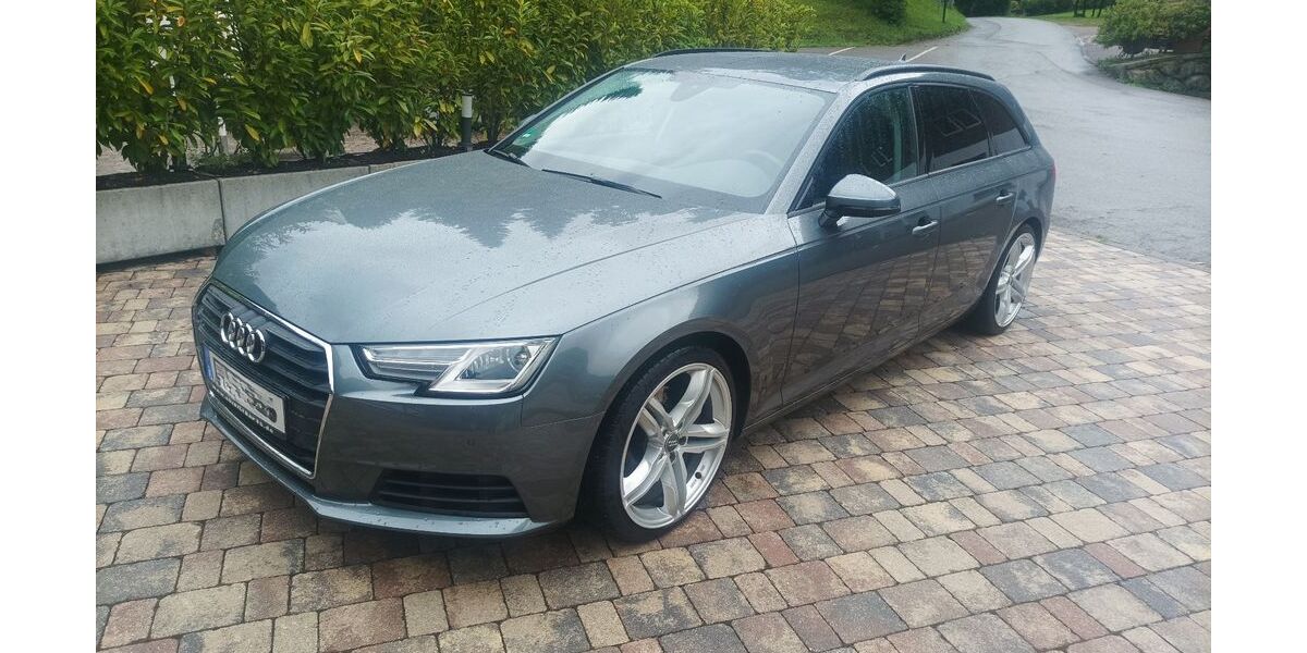 Audi A4 164.000 km 12.500 &euro; Simonswald 79263