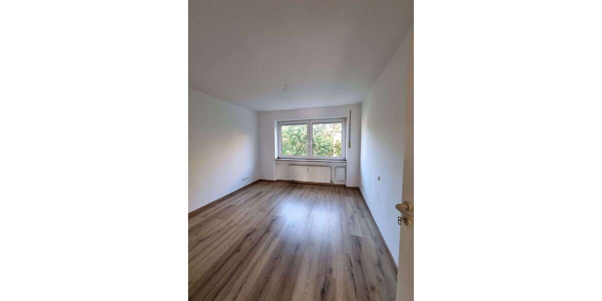 Etagenwohnung Schkeuditz OT Radefeld Radefeld - 3 Zimmer, 72 m&sup2;, 722&euro; | Angebot:26277542