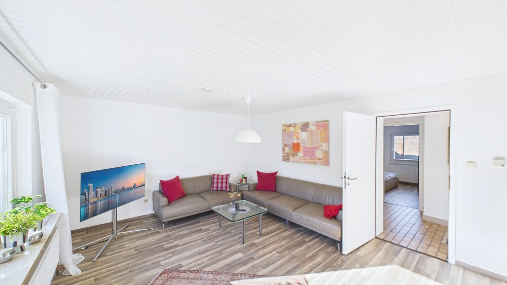 Mit 3D: Charmantes Einfamilienhaus in Buxtehude modernisiert zentrale Lage ideal für Paare & kleine Familien - Doppelhaushälfte Buxtehude | Angebot:26004357