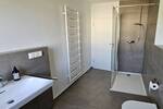 Tolle, helle Neubau 3-Zimmerwohnung mit riesigem Balkon in einer Oase der Ruhe in Burglengenfeld!