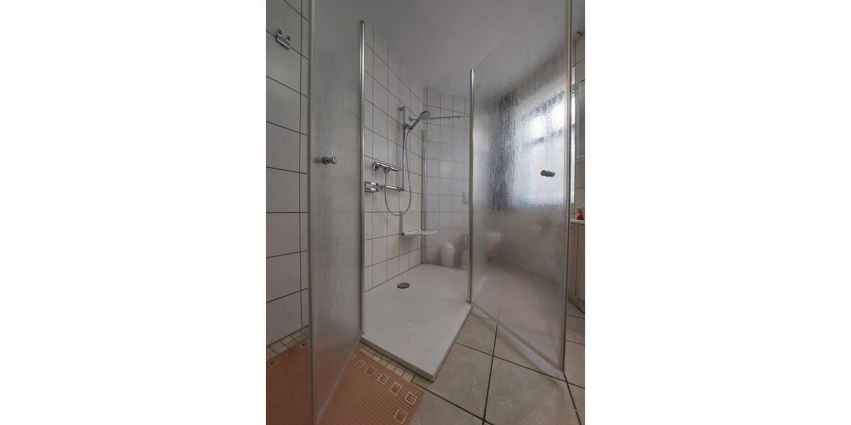 Etagenwohnung Finsterwalde - 3 Zimmer, 88 m&sup2;, 680&euro; | Angebot:27648466