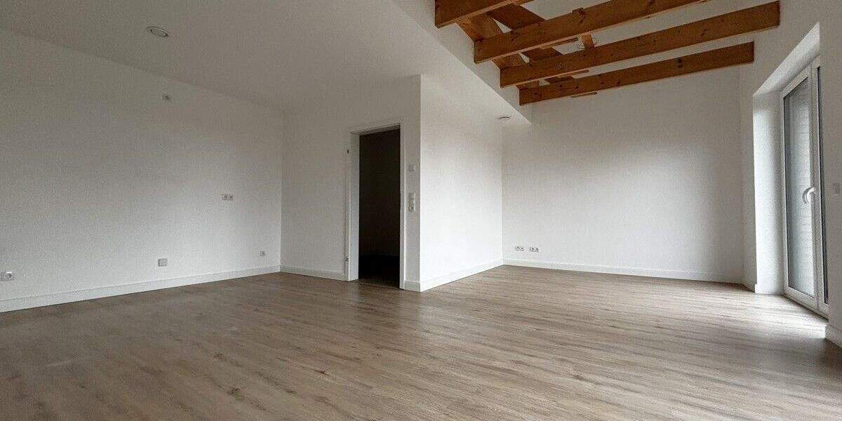 Etagenwohnung Bremerhaven Lehe - 2 Zimmer, 69 m&sup2;, 830&euro; | Angebot:25626811