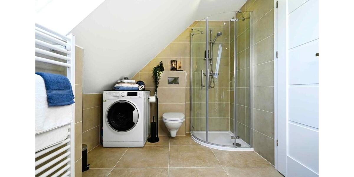 Dachgeschoßwohnung Rühen - 3 Zimmer, 90 m&sup2;, 1.316&euro; | Angebot:25354371