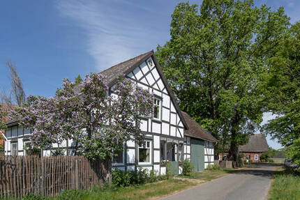 Fachwerkhaus im Wendland - idyllisch an einem Rundling gelegen - 7 zimmer
