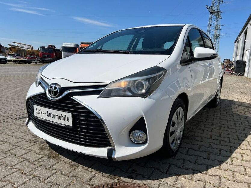 Yaris