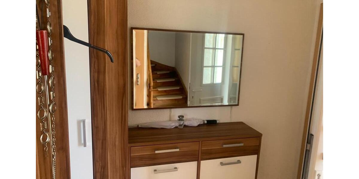 Doppelhaushälfte Giengen an der Brenz - 5 Zimmer, 120 m&sup2;, 1.500&euro; | Angebot:25774773