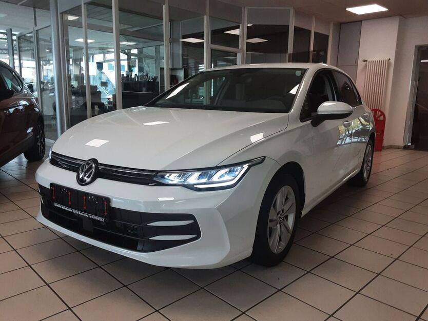 VW Golf 4.800 km 23.790 € Monschau (bei Aachen) 52156