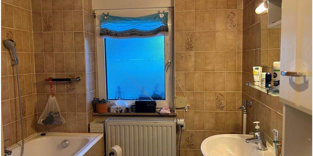 Doppelhaushälfte Schonungen Reichmannshausen - 6 Zimmer, 150 m&sup2;, 249.000&euro; | Angebot:25669812