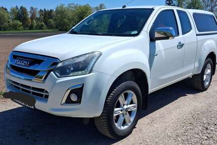 Isuzu D-Max 210.000 km 19.500 &euro; Gilching 82205