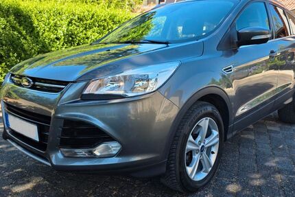 Ford Kuga 97.000 km 10.599 &euro; Sehnde 31319