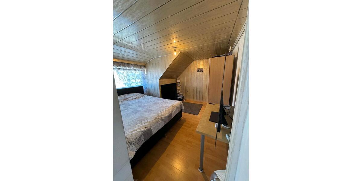 Etagenwohnung Edingen-Neckarhausen Neckarhausen - 1 Zimmer, 55 m&sup2;, 1.000&euro; | Angebot:25273346