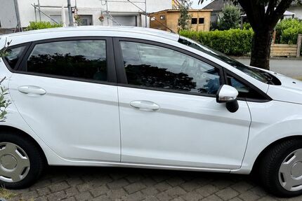 Ford Fiesta 134.738 km 3.000 &euro; Weimar (Lahn) 35096