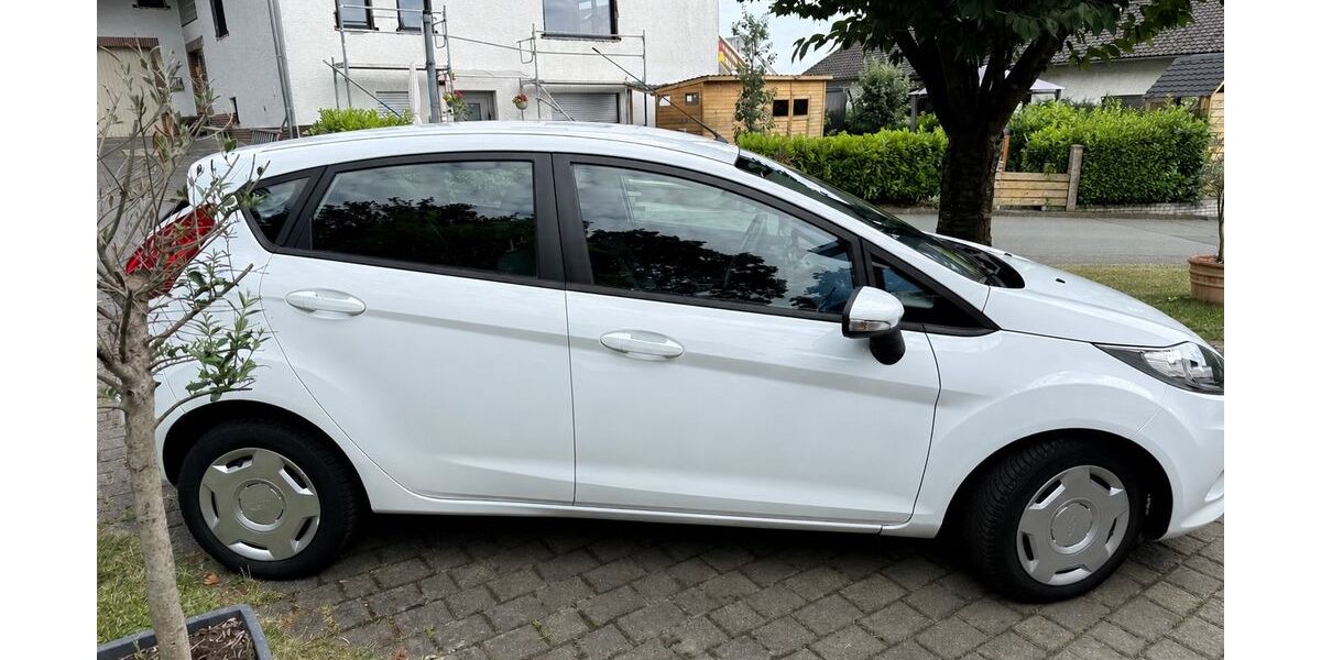 Ford Fiesta 134.738 km 3.000 &euro; Weimar (Lahn) 35096
