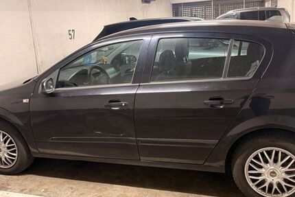 Opel Astra 180.000 km 2.000 &euro; Hamburg 20144