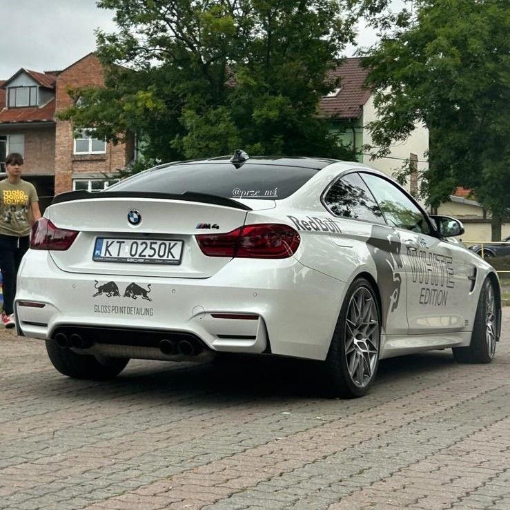 BMW M4 73.000 km 39.900 € tarnów 33-10