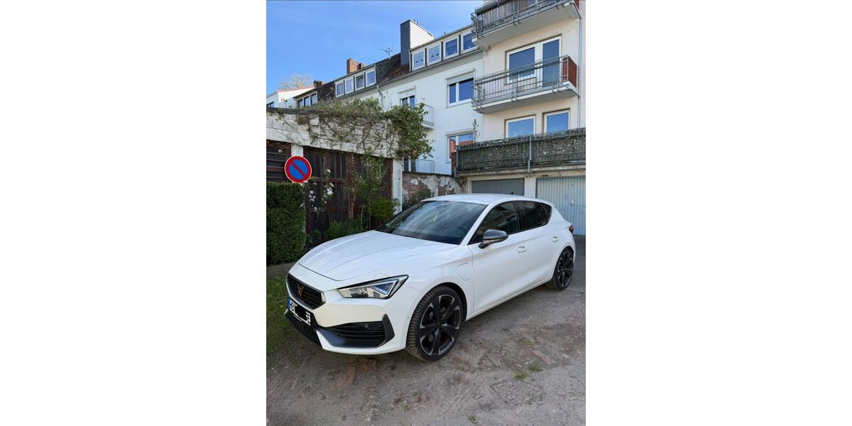 Cupra Leon 52.000 km 24.899 &euro; Bremen 28215