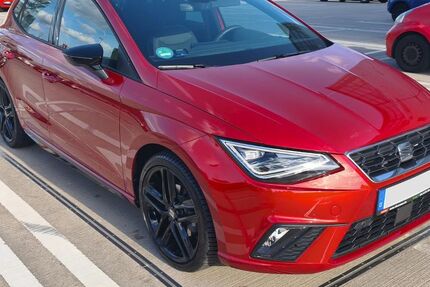 Seat Ibiza 6.600 km 26.999 &euro; Hamburg 22041