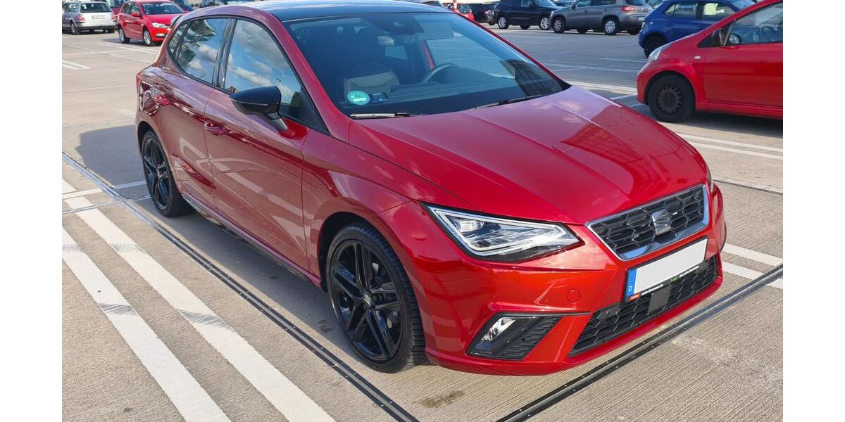 Seat Ibiza 6.600 km 26.999 &euro; Hamburg 22041