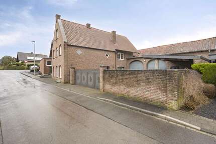 Haus Selfkant / Süsterseel Süsterseel - 6 Zimmer, 220 m&sup2;, 2.400&euro; | Angebot:25174623