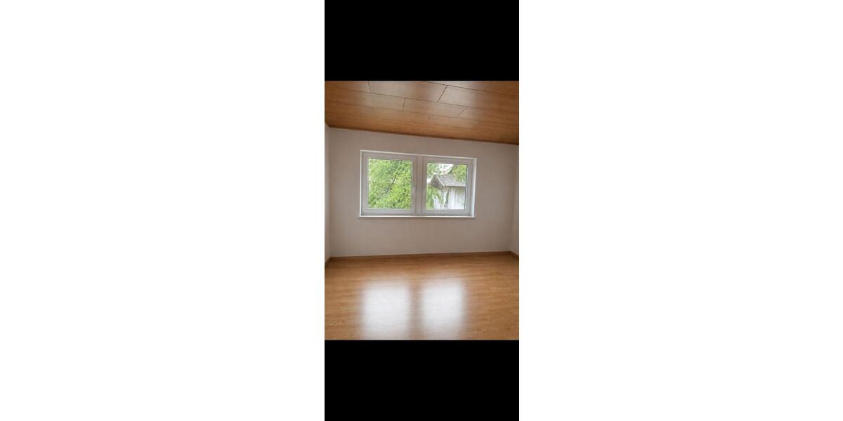 Einfamilienhaus Gummersbach Hepel - 5 Zimmer, 155 m&sup2;, 379.000&euro; | Angebot:27079773