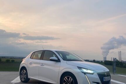 Peugeot 208 82.000 km 11.500 &euro; Brackenheim 74336