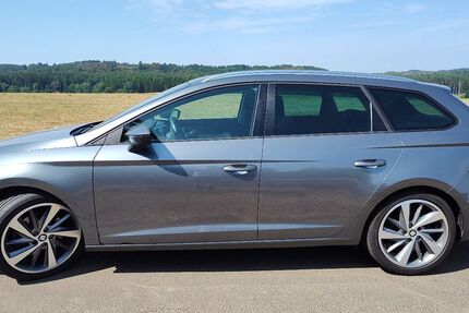 Seat Leon 127.981 km 6.990 &euro; Grünberg 35305