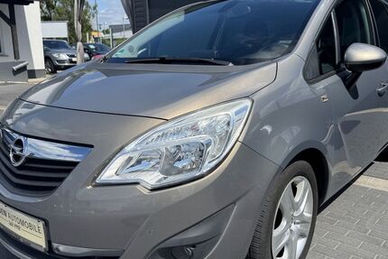 Opel Meriva 191.000 km 2.970 &euro; Nauen 14641