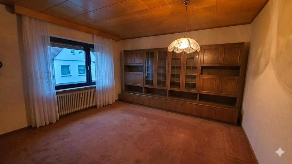 Doppelhaushälfte Eisleben (Lutherstadt) - 5 Zimmer, 110 m&sup2;, 165.000&euro; | Angebot:26103779
