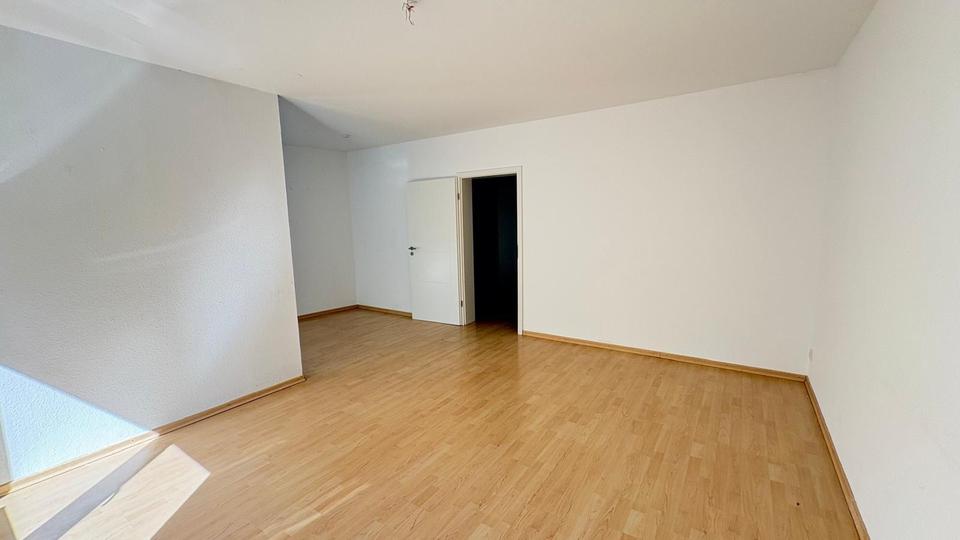 Etagenwohnung Aßlar - 3 Zimmer, 69 m&sup2;, 650&euro; | Angebot:26396956